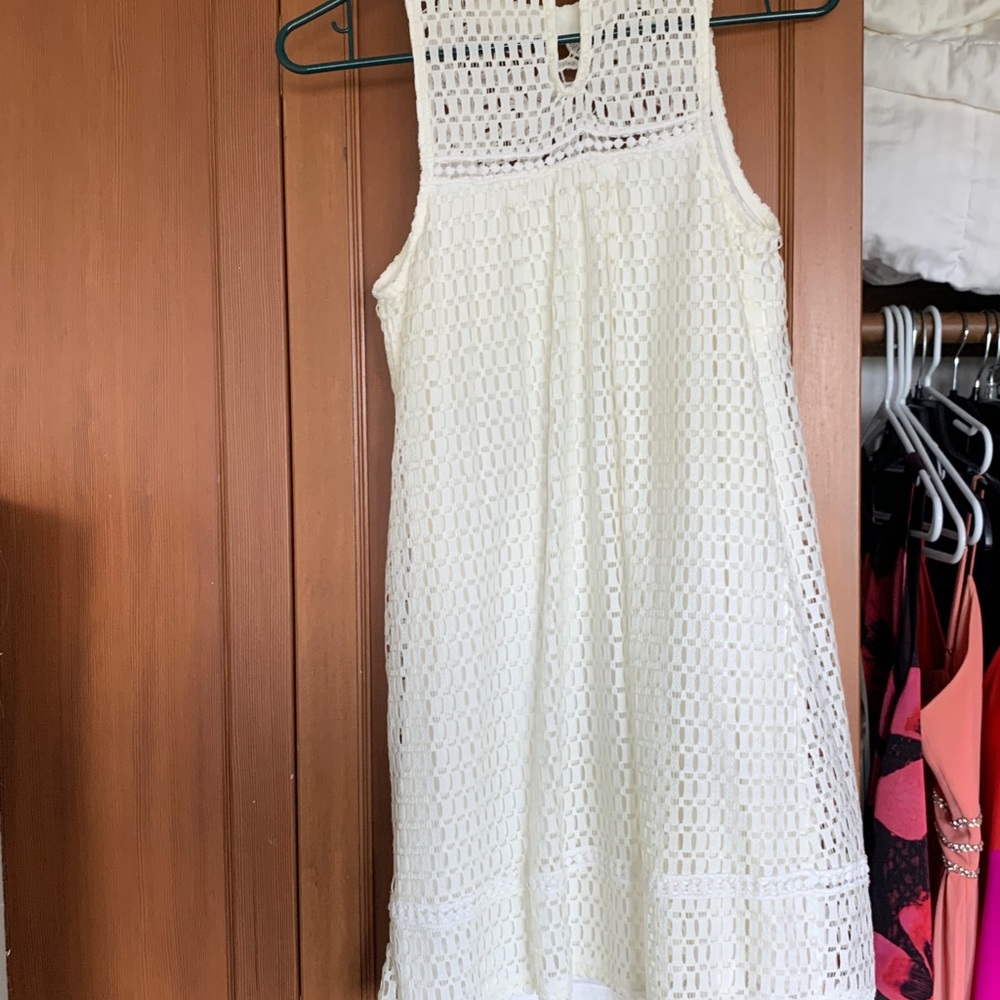 White lace dress